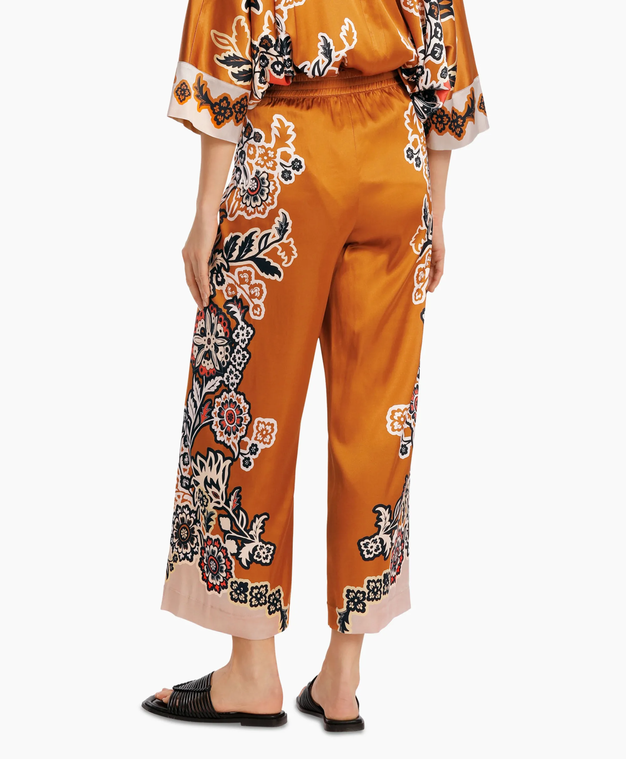 Marccain Collectie Broek Wc 81.54 W66 Oranje*Dames Broeken