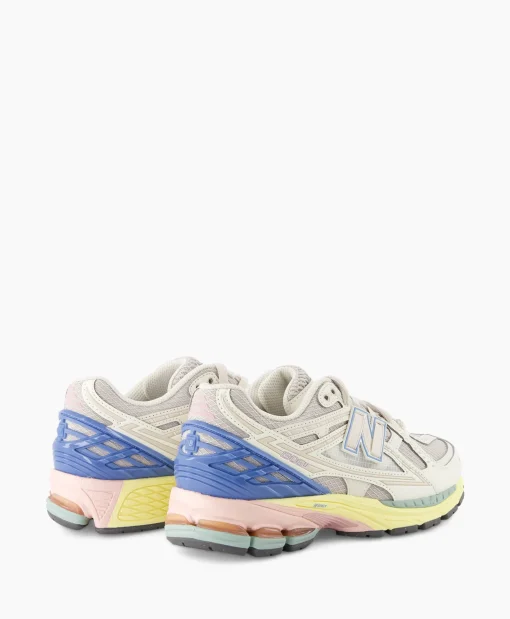 New Balance Sneaker 1906 Ecru*Dames Sneakers